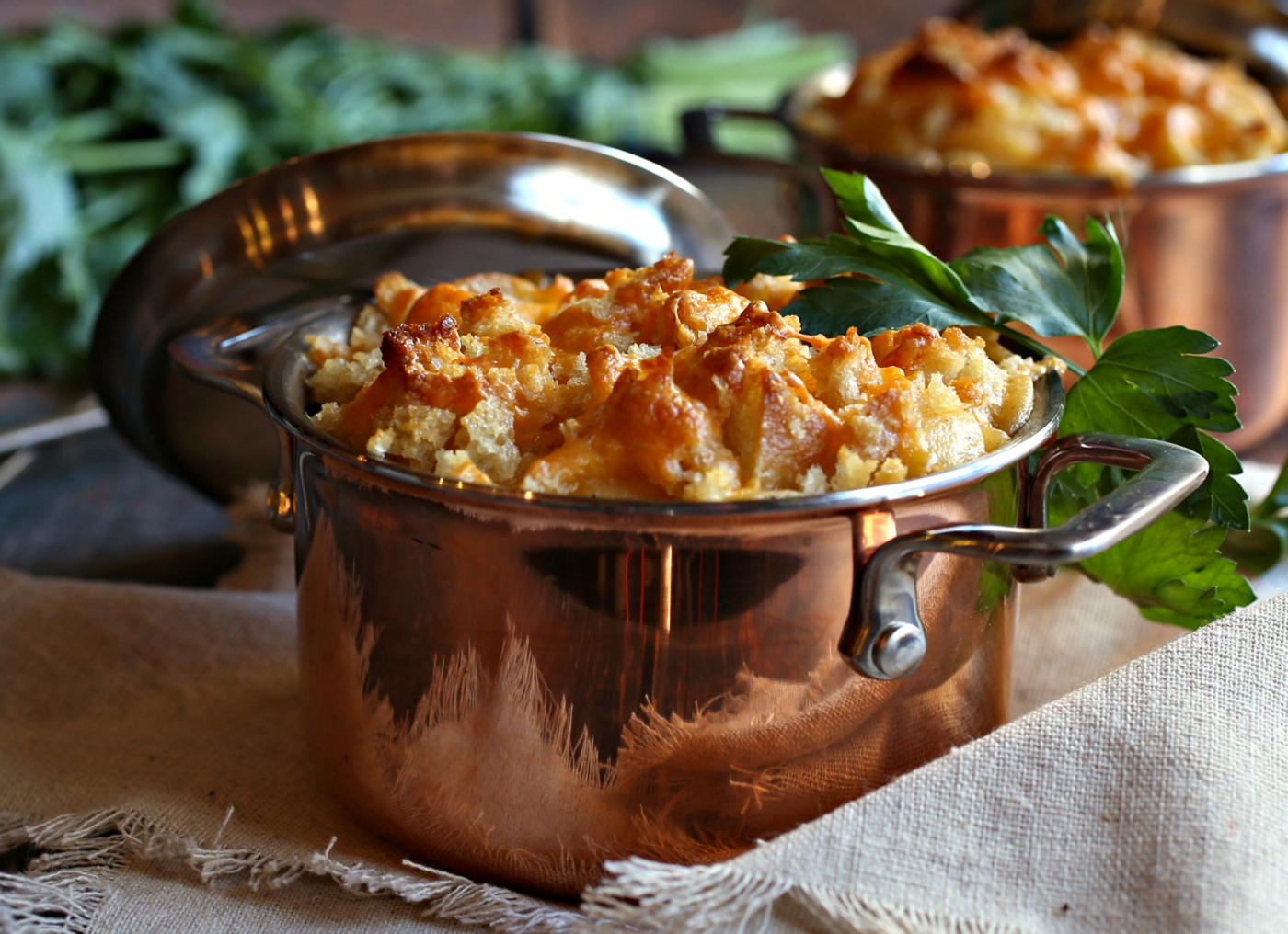 Ultimate Crispy Topped Cheddar Mac and Cheese