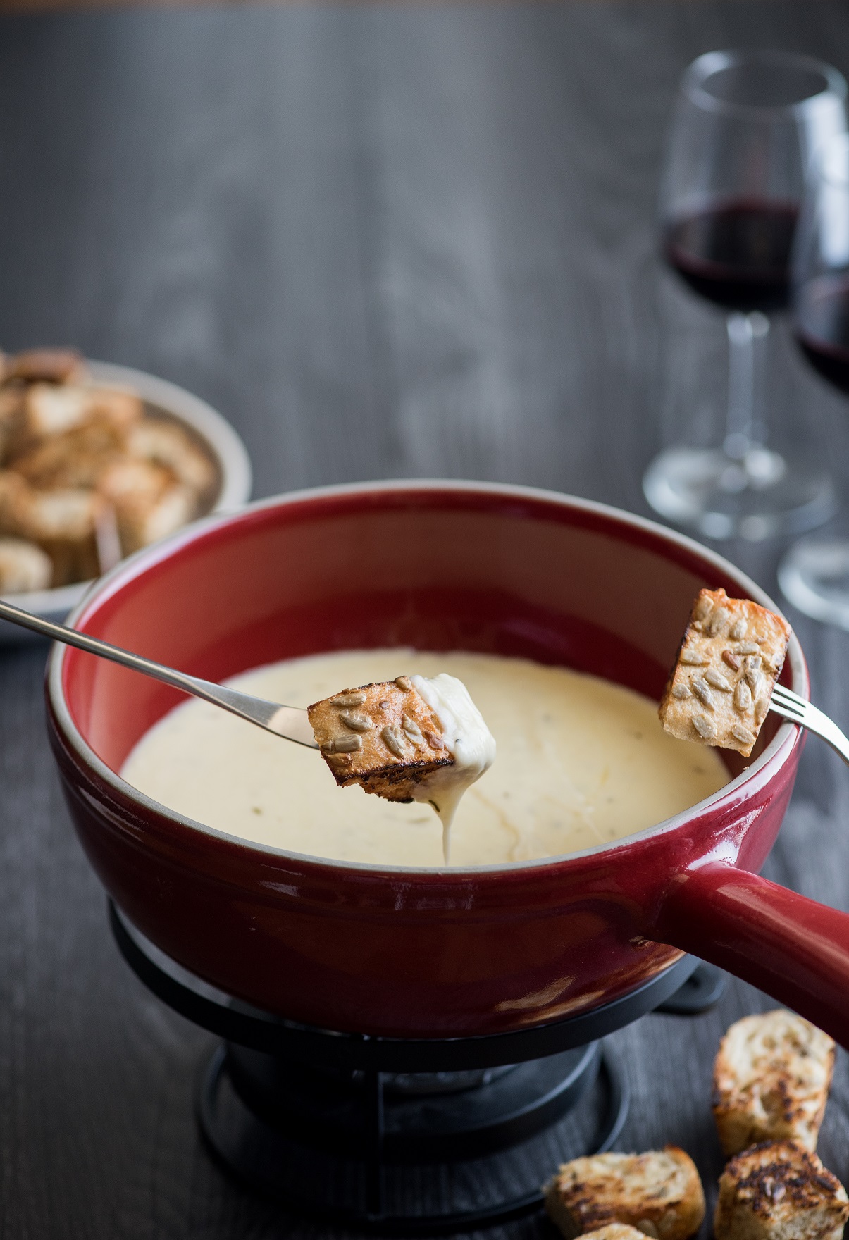 Fondue With Toasted Bread