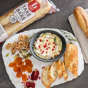 Toasted Baguette with Baked Brie and Fruit