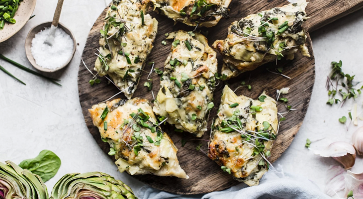 sourdough-baguette-spinach-artichoke-dip-cheese-bread