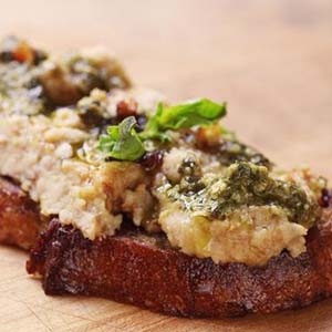 White Bean Crostini