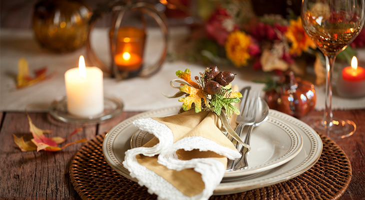 Set the Seasonal Scene