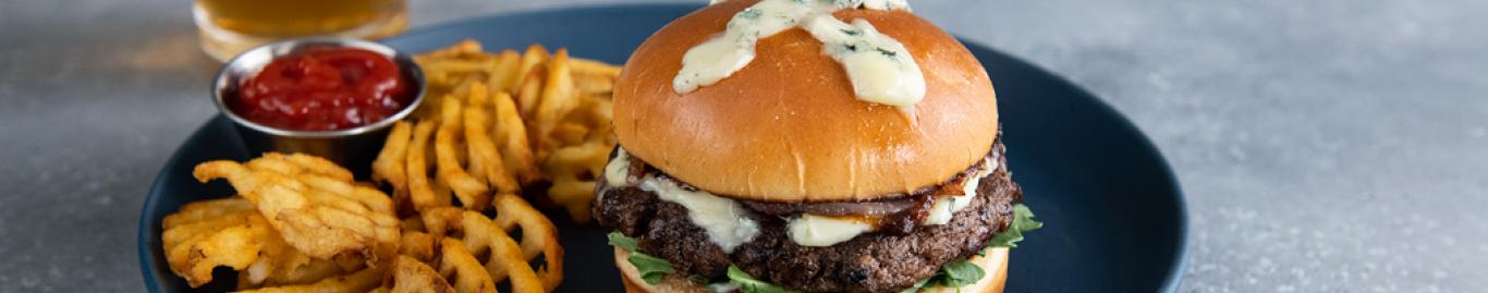 Gorgonzola-Steakhouse-Burger-2.jpg Gorgonzola steakhouse burger