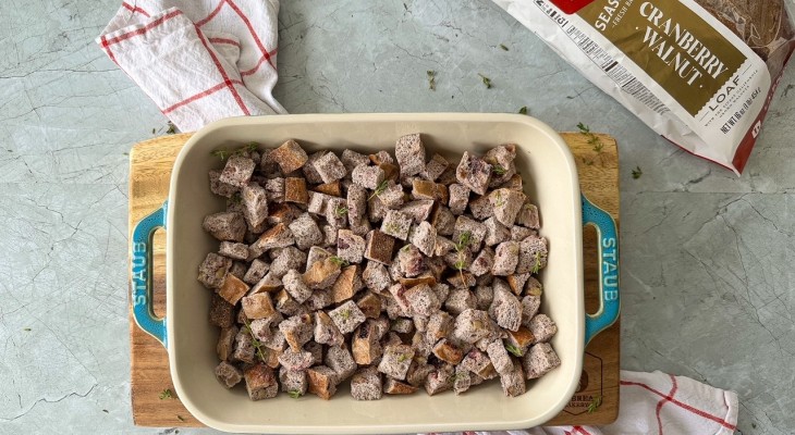 Cranberry Walnut Bread Cube Stuffing