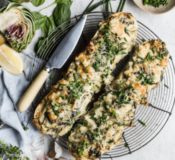 Spinach artichoke dip cheese bread